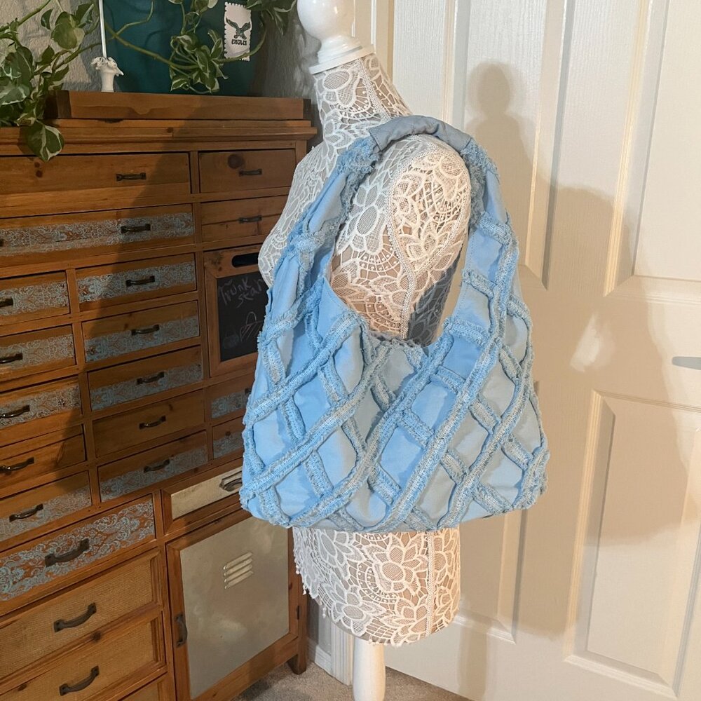 Urban Expressions Barbuda Cotton Fringe Hobo Handbag- Baby/Sky Blue - Picture 7 of 10